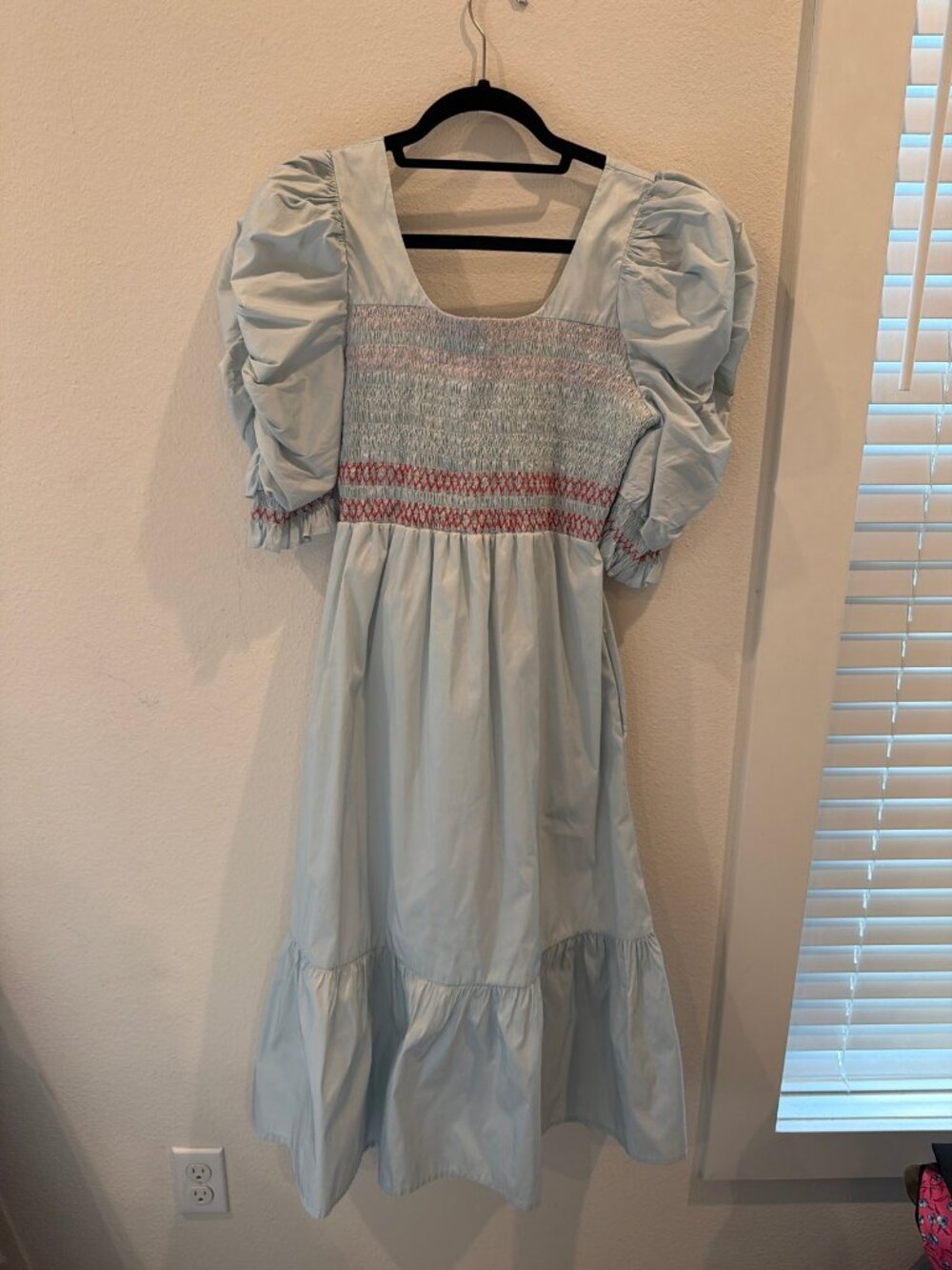 Dondolo Light Blue Smocked Puff Sleeve Midi Dress Size M